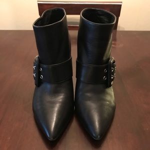 Nine West Boots w Buckle